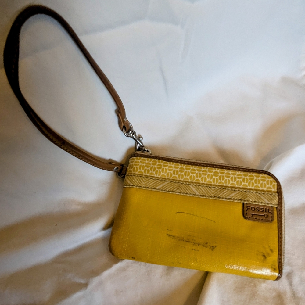 Fossil Yellow and Brown Clutch with Modern Design